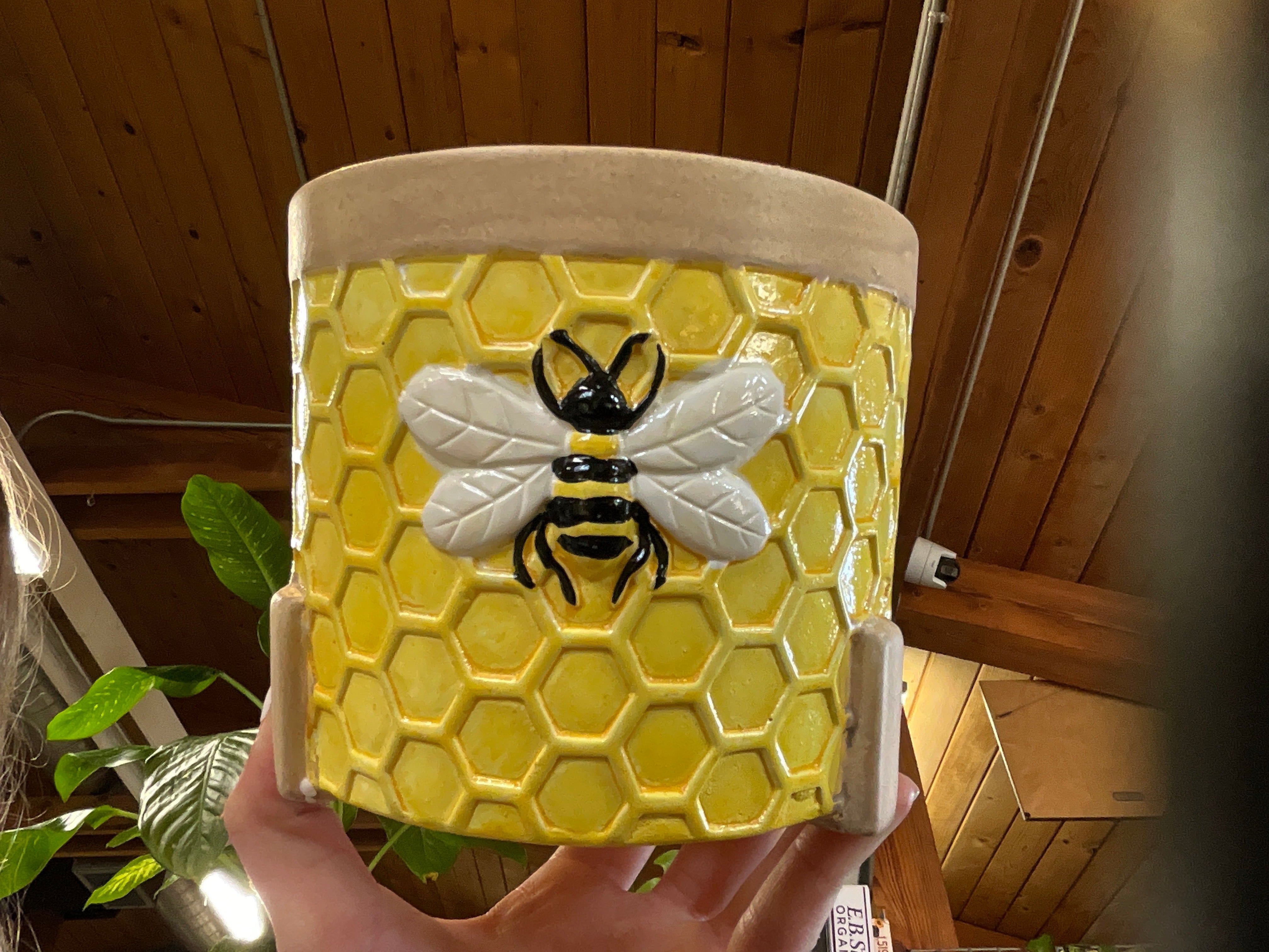 4.25’’ Yellow Honey Bee ceramic pot